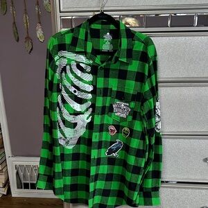 Universal Studios Halloween Horror Green and Black flannel Shirt
